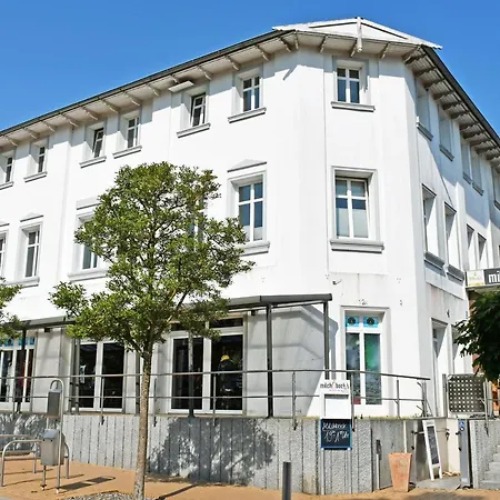 Appartementhaus Mit Balkon 300 M Bis Zum Hsr Apartament Goehren (Ruegen)