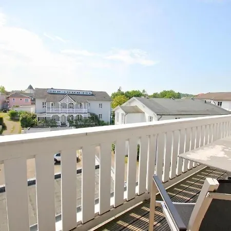 Appartementhaus Mit Balkon 300 M Bis Zum Hsr *