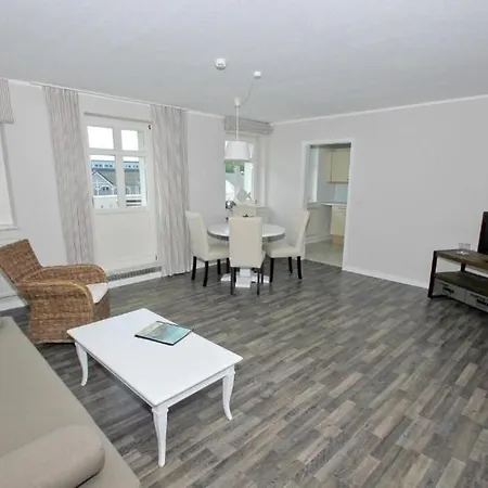 Apartament Appartementhaus Mit Balkon 300 M Bis Zum Hsr *