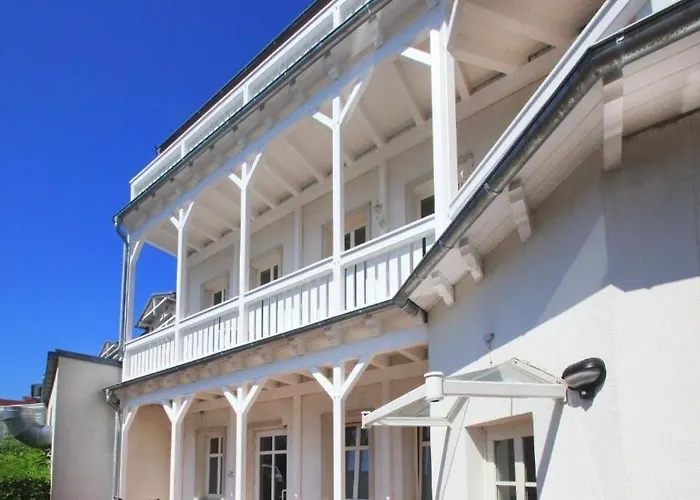 Appartementhaus Mit Balkon 300 M Bis Zum Hsr Апартаменты