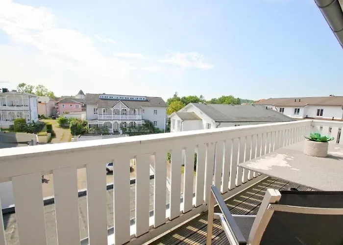 Appartementhaus Mit Balkon 300 M Bis Zum Hsr *