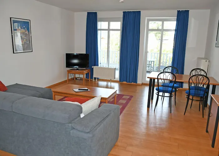 Апартаменты Appartementhaus Mit Balkon 300 M Bis Zum Hsr Гёрен